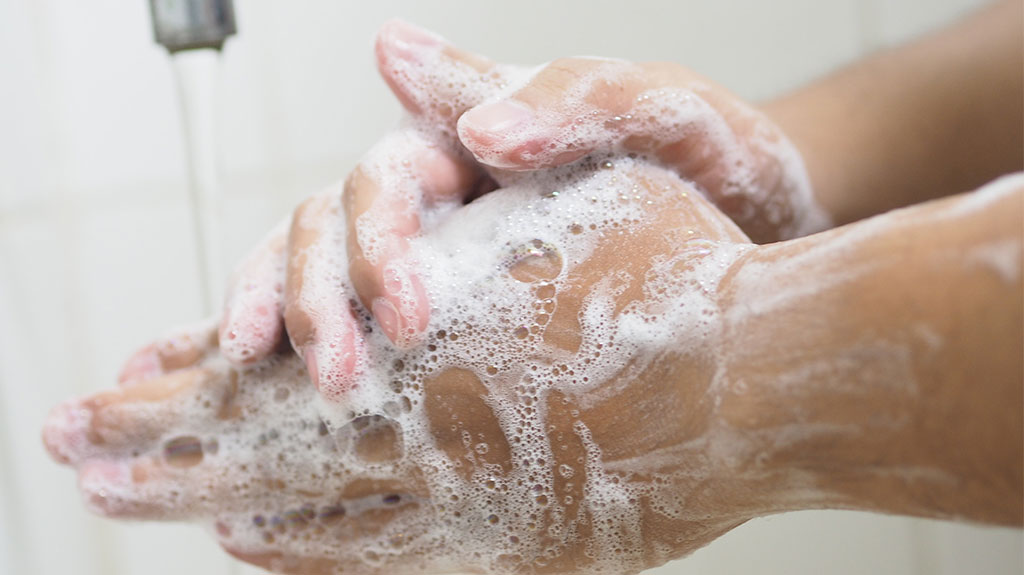 Wash your hands without damaging your skin - Fundación MAPFRE