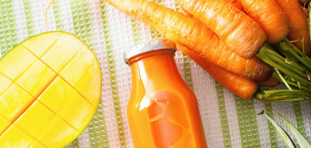Carrot and Mango Smoothie