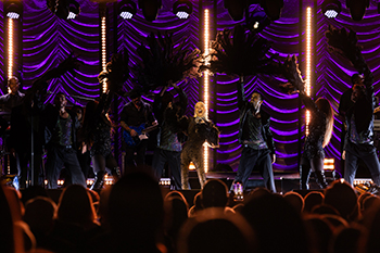 Global superstar Christina Aguilera performs at the City of Hope Orange County’s “Promises of Hope” celebration. Credit: Chris Laxamana for City of Hope.
