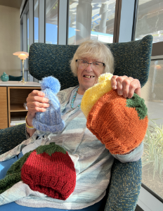 Grateful patient gifts handmade hats to City of Hope Orange County
