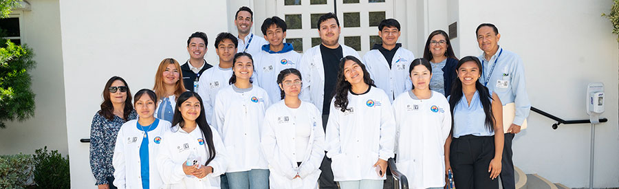LAUSD students visiting City of Hope