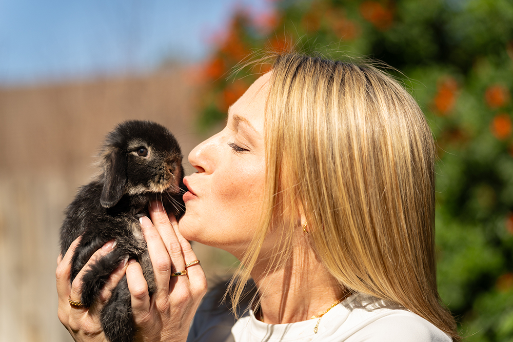 Nicole Schulz Cancer Survivor Kissing Bunny