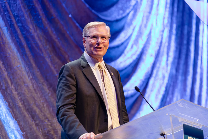 Lifetime Achievement Award recipient Kevin O’Connor reflects on his City of Hope Journey during IHFI Spirit of Life event.