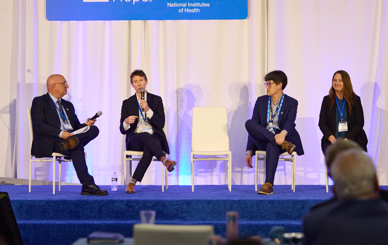 City of Hope convened top federal health officials and representatives from leading cancer centers to discuss the microbiome's role in cancer prevention and treatment. 