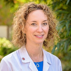 Meet Hematologist Leslie Popplewell, M.D.