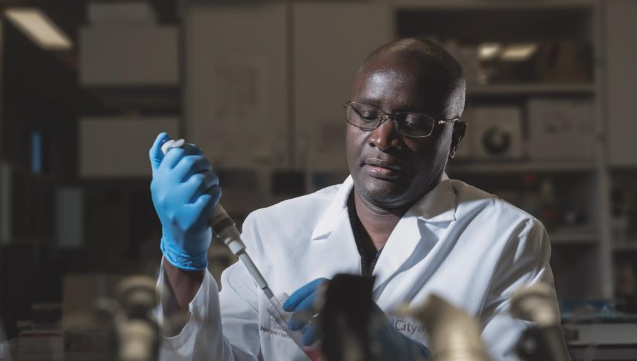 Dr Javier Gordon Ogembo Lab