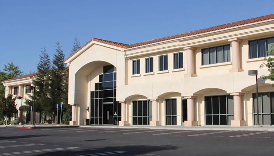 Exterior of Thousand Oaks building