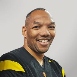Davon Thompson, grateful colorectal cancer patient