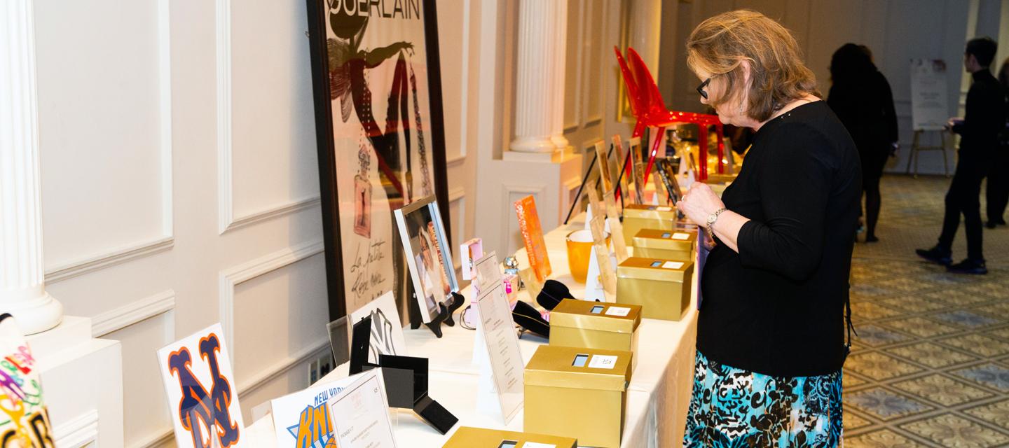 Spirit of Life Award Luncheon auction table