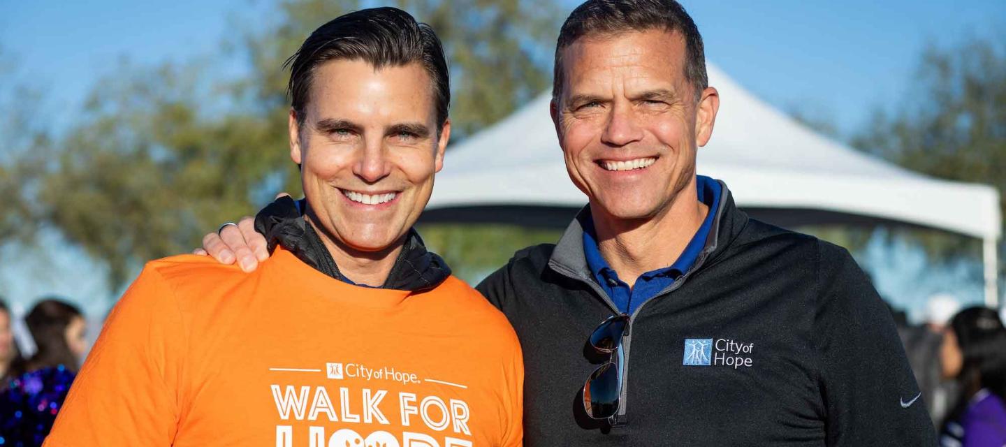 Actor Colin Egglesfield and City of Hope Phoenix President Kevin Tulipana