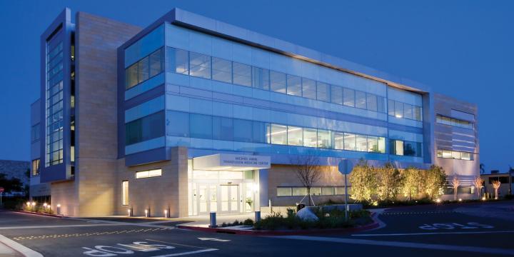 City of Hope 2009 - Michael Amini Transfusion Medicine Center at night
