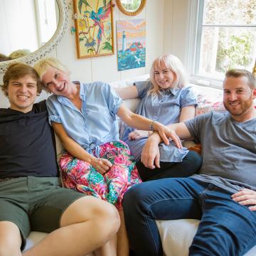 City of Hope Orange County Donor Donna McNutt and her 3 kids