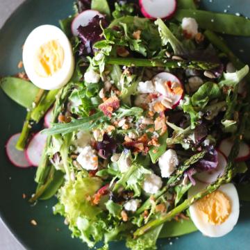 Cobb Salad with Asparagus