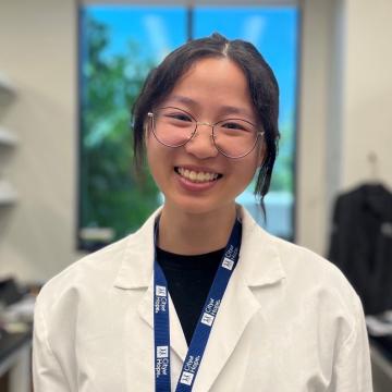 Headshot of Katie Huang, Intern of UC Davis ADAR-Honors