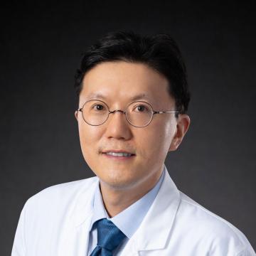 Dr. Kim Beomjune, Head and Neck and Microvascular Reconstructive Surgeon at City of Hope Atlanta