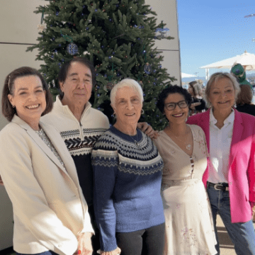 Holiday traditions shine brightly at City of Hope Orange County Lennar Foundation Cancer Center