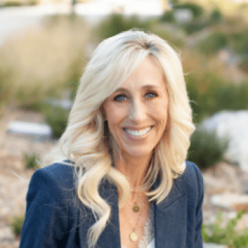 Ovarian cancer survivor Heidi Paolone
