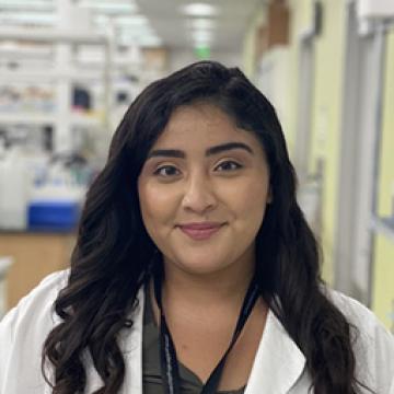 Kassy Lopez, Sarah Shuck lab member