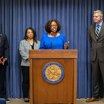 Cancer Survivor, Valerie Traynham, speaks out in support of an Illinois Cancer Patient Bill of Rights at the Illinois State Capitol.