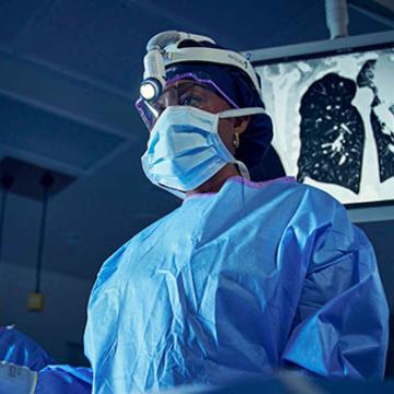 Dr. Loretta Erhunmwunsee in the OR | City of Hope