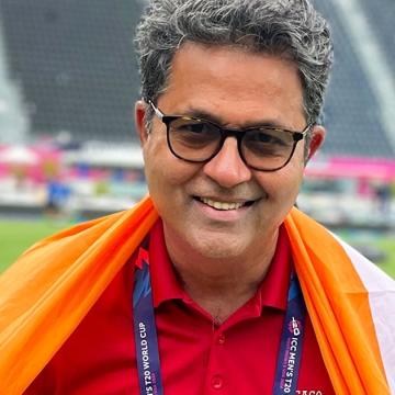 image of Nilesh Mehta, M.D.  on the cricket field