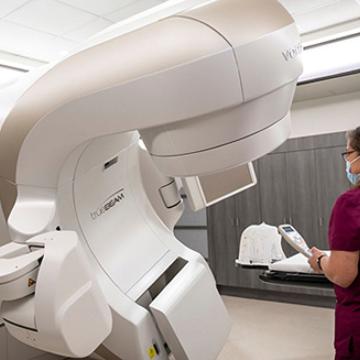 True Beam radiology machine and technician | City of Hope
