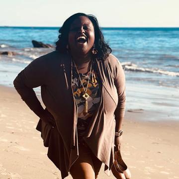 Onjalai Brown at the beach