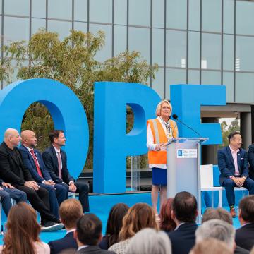 City of Hope Orange County Cancer Specialty Hospital Key Ceremony