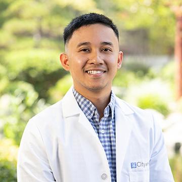 Alan Flores, PGY2 Resident