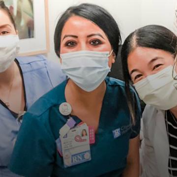 Patient Marlisse and Martha with the nurses
