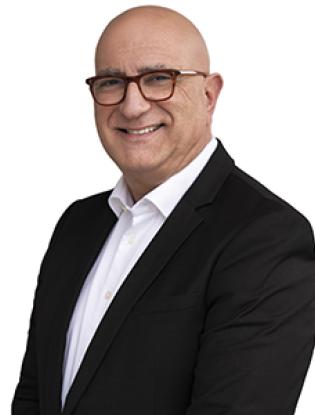 Meet Director Joseph Alvarnas, M.D.