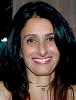 Board of Governors - Daniela Castanotto