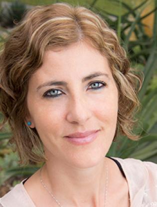 Flavia Chiuppessi Bio