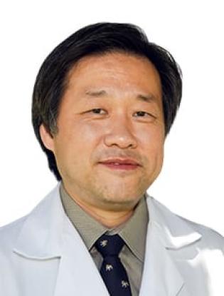 Doctor John Yim headshot