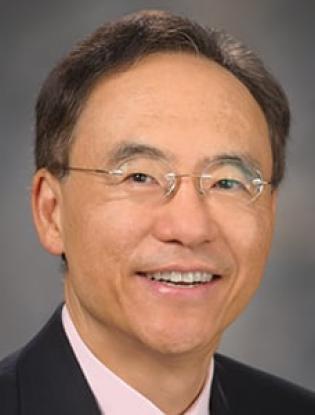Larry W Kwak, MD, PhD