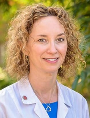 Meet Hematologist Leslie Popplewell, M.D.
