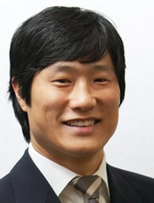 Robert Kang