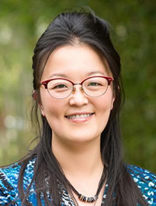 Meet Dr. Yanghee Woo