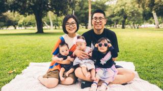 Mingming-and-family