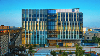 The exterior of Hope Plaza outpatient cancer care center