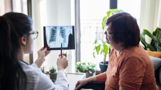 Lung consolidation on imaging