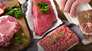 Hold The Hot Dogs: Processed or red meats may increase colorectal cancer risk