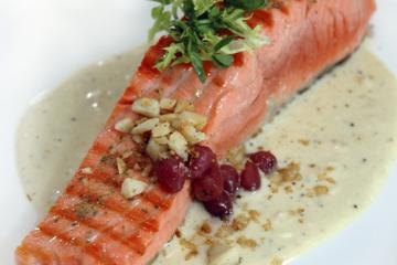 Salmon With Macadamia