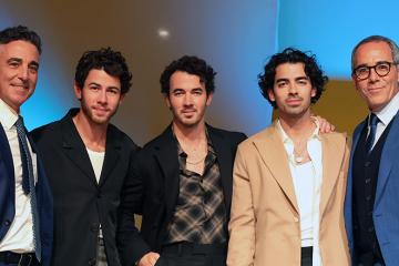 Brothers Monte and Avery Lipman with Jonas Brothers at the Spirit of Life gala