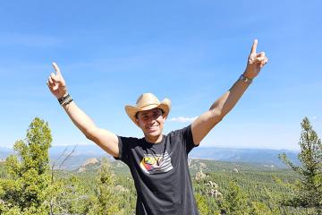 Jose Santos, stage 3 colorectal cancer survivor