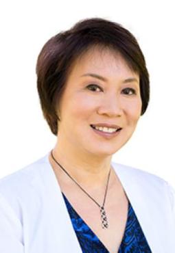 Helen Chen headshot