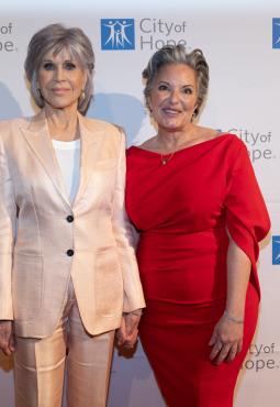 Jane Fonda, Gail Grimmett