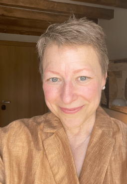 Deb Harkness